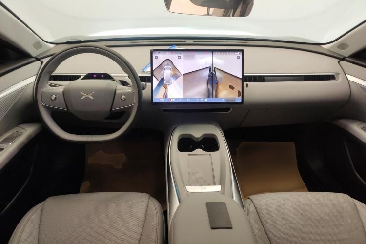 Used XPeng MONA M03 2024 620 with Ultra-Long Range Center Console