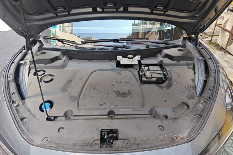Used XPeng MONA M03 2024 620 with Ultra-Long Range Engine Bay