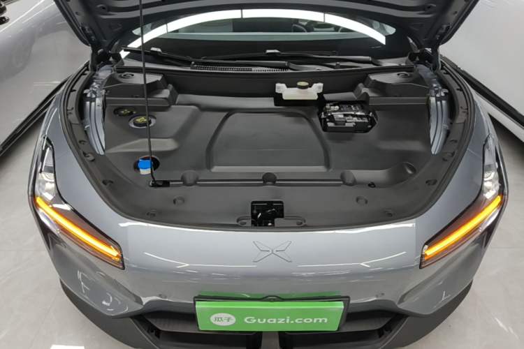Used XPeng MONA M03 2024 620 with Ultra-Long Range Engine Bay