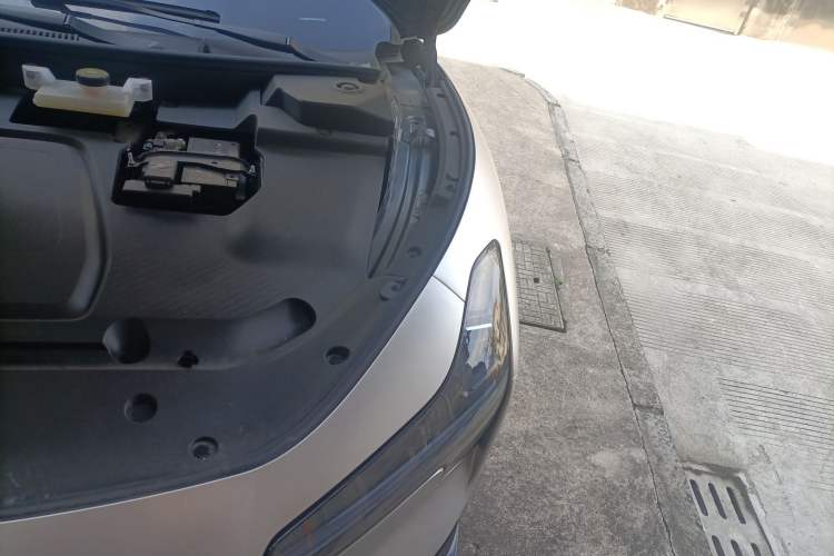 Used XPeng MONA M03 2024 515 Long-Range Engine Bay Left