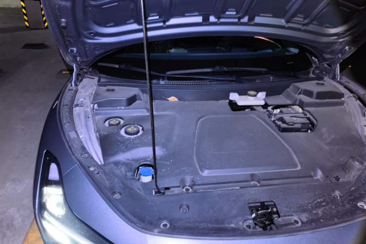 Used XPeng MONA M03 2024 620 with Ultra-Long Range Engine Bay Right