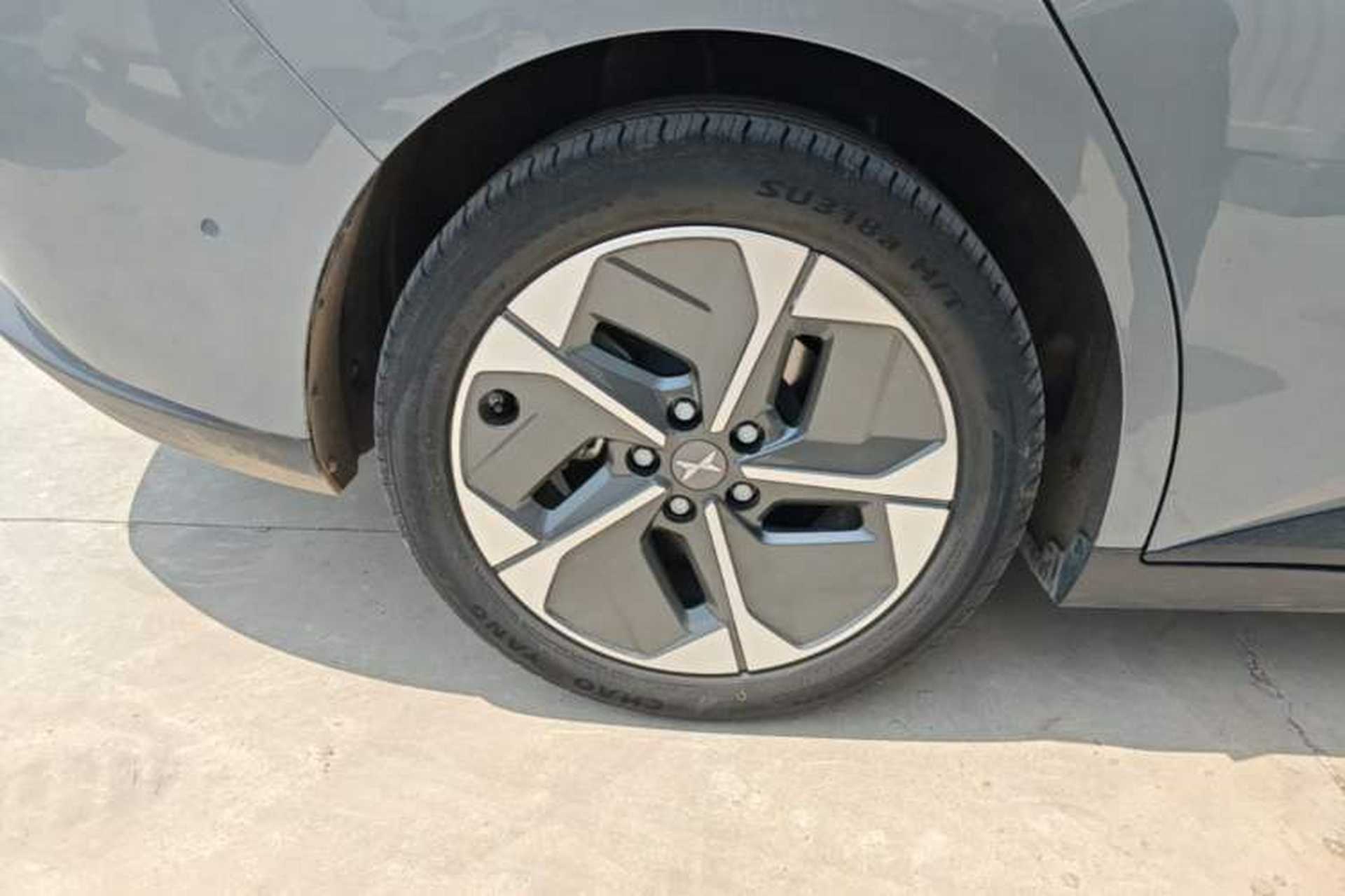 Used XPeng MONA M03 2024 620 with Ultra-Long Range Exterior 5