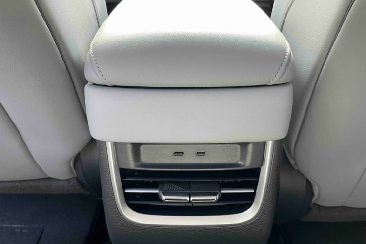 Used XPeng MONA M03 2024 515 Long-Range Exterior 7