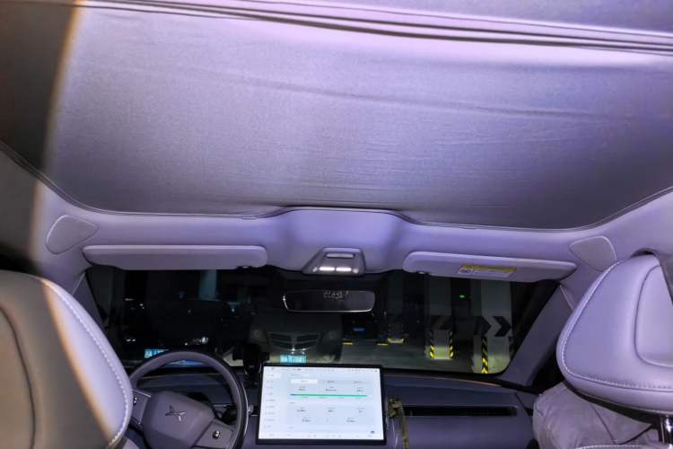 Used XPeng MONA M03 2024 620 with Ultra-Long Range Headliner