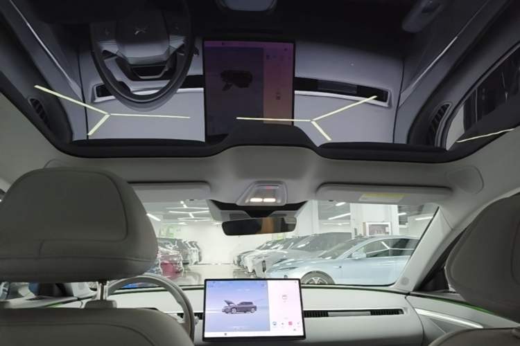 Used XPeng MONA M03 2024 620 with Ultra-Long Range Headliner
