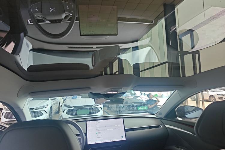 Used XPeng MONA M03 2024 620 with Ultra-Long Range Headliner