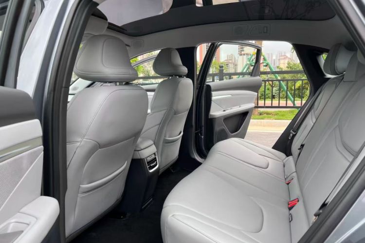 Used XPeng MONA M03 2024 515 Long-Range Interior 4