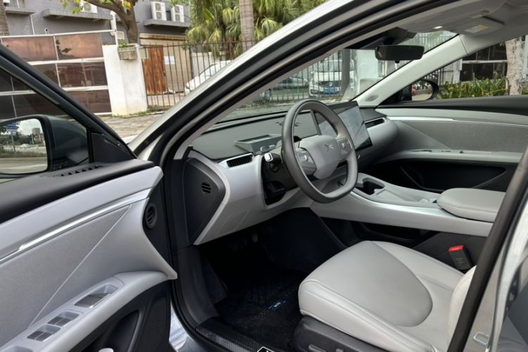Used XPeng MONA M03 2024 515 Long-Range Interior 9