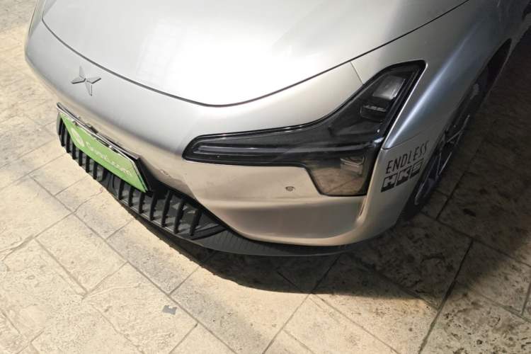 Used XPeng MONA M03 2024 620 with Ultra-Long Range Left Front Headlight