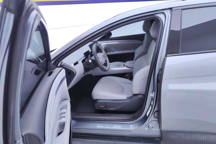 Used XPeng MONA M03 2024 620 with Ultra-Long Range Left Front Seat