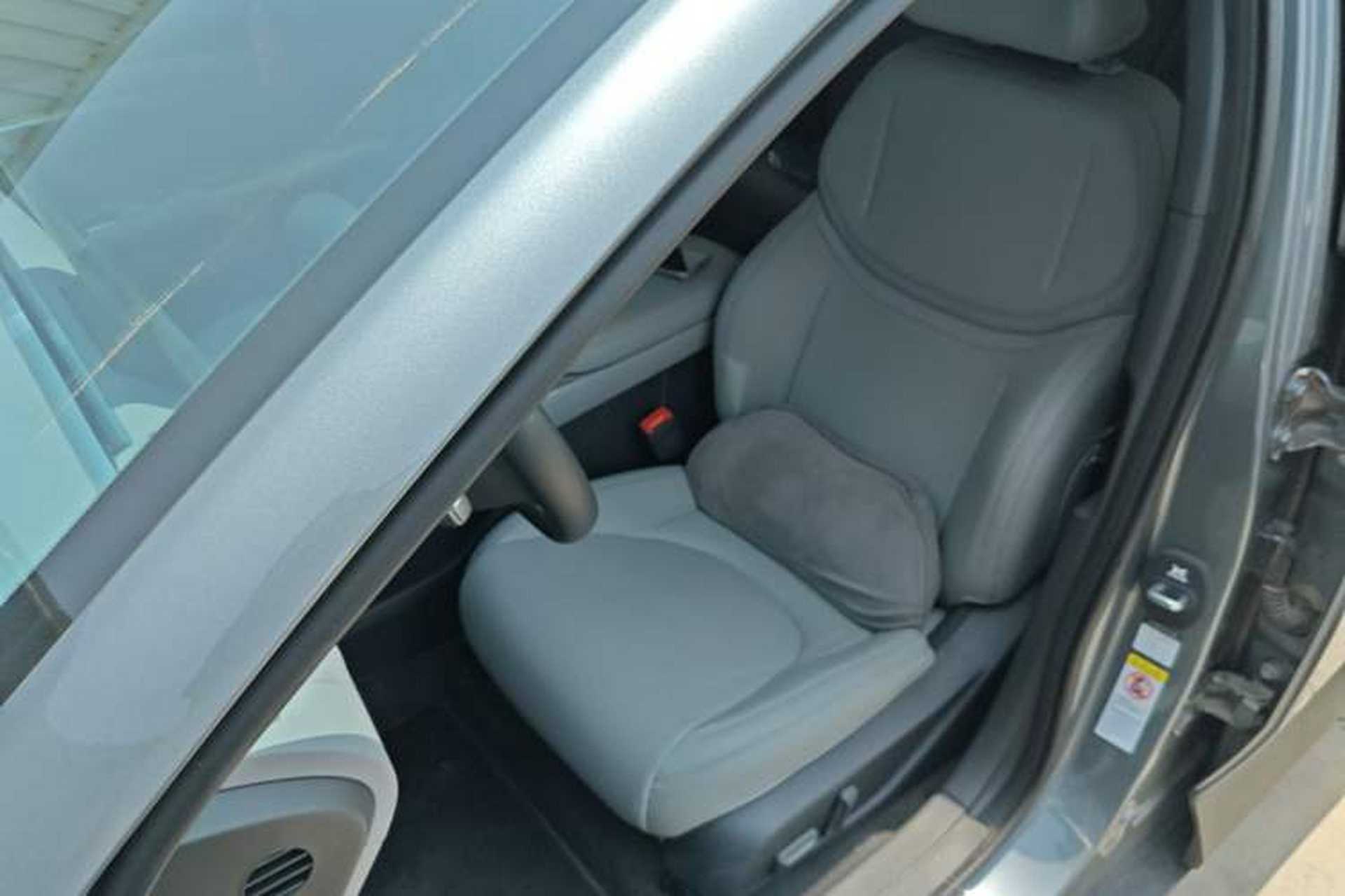 Used XPeng MONA M03 2024 620 with Ultra-Long Range Left Front Seat