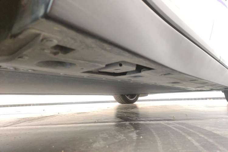 Used XPeng MONA M03 2024 620 with Ultra-Long Range Right Side Sill