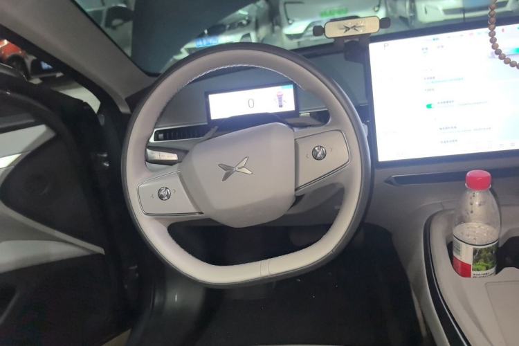 Used XPeng MONA M03 2024 620 with Ultra-Long Range Steering Wheel