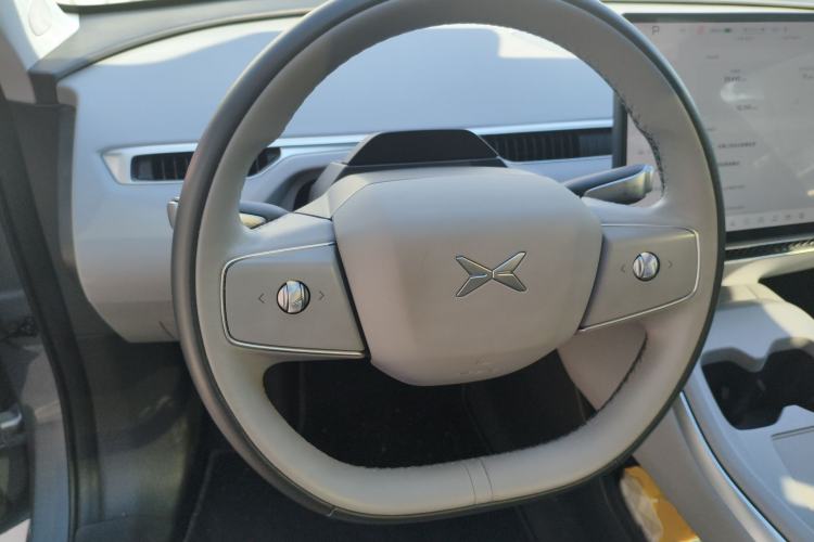 Used XPeng MONA M03 2024 515 Long-Range Steering Wheel