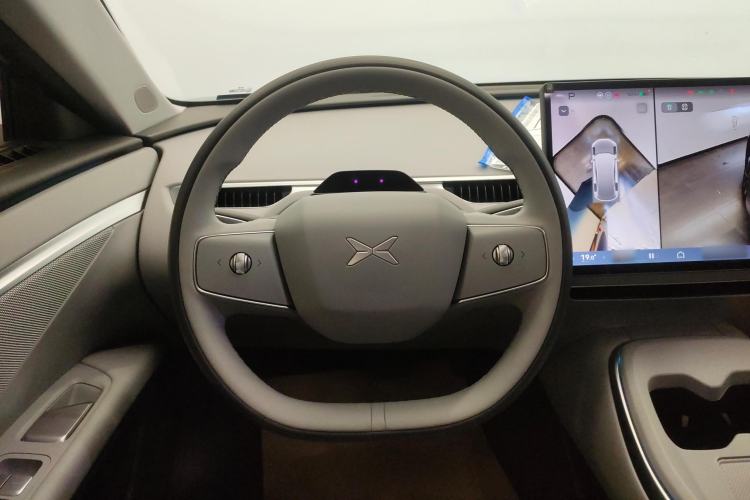 Used XPeng MONA M03 2024 620 with Ultra-Long Range Steering Wheel