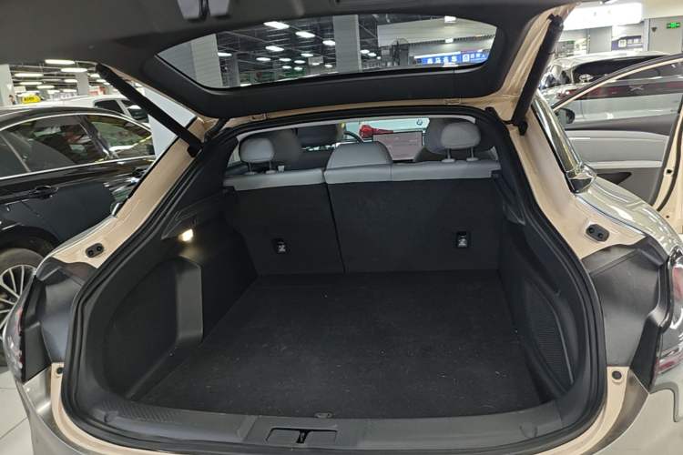 Used XPeng MONA M03 2024 620 with Ultra-Long Range Trunk