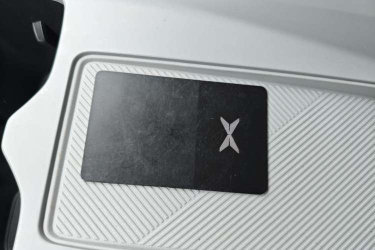 Used XPeng MONA M03 2024 620 with Ultra-Long Range Vehicle Key