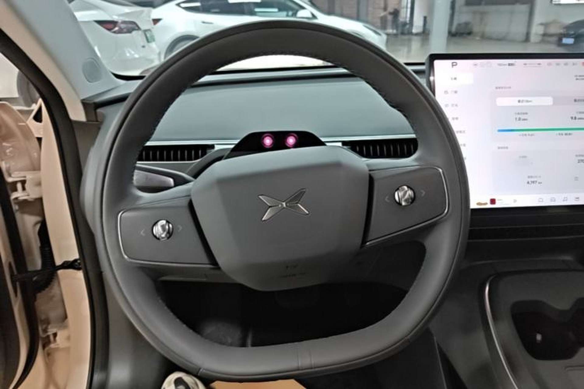 Used XPeng MONA M03 2024 620 with Ultra-Long Range Steering Wheel