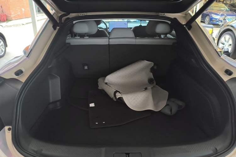 Used XPeng MONA M03 2024 620 with Ultra-Long Range Trunk