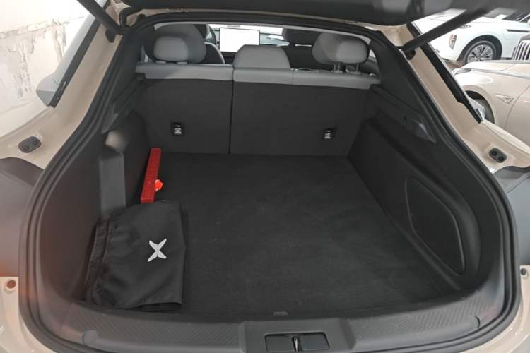 Used XPeng MONA M03 2024 620 with Ultra-Long Range Trunk
