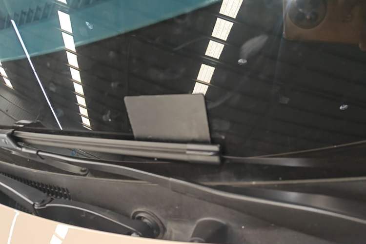 Used XPeng MONA M03 2024 620 with Ultra-Long Range Vehicle Key