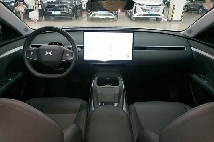 Used XPeng MONA M03 2024 515 Long-Range Center Console