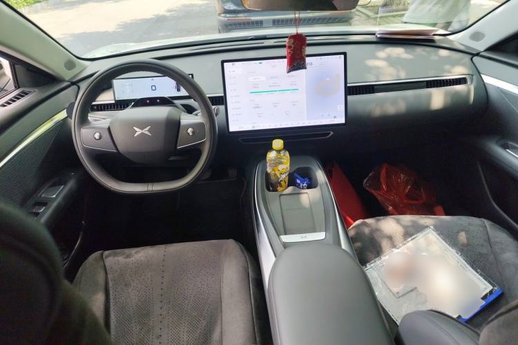 Used XPeng MONA M03 2024 515 Long-Range Center Console
