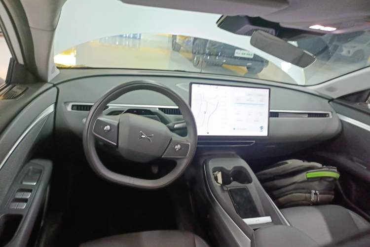Used XPeng MONA M03 2024 620 with Ultra-Long Range Center Console