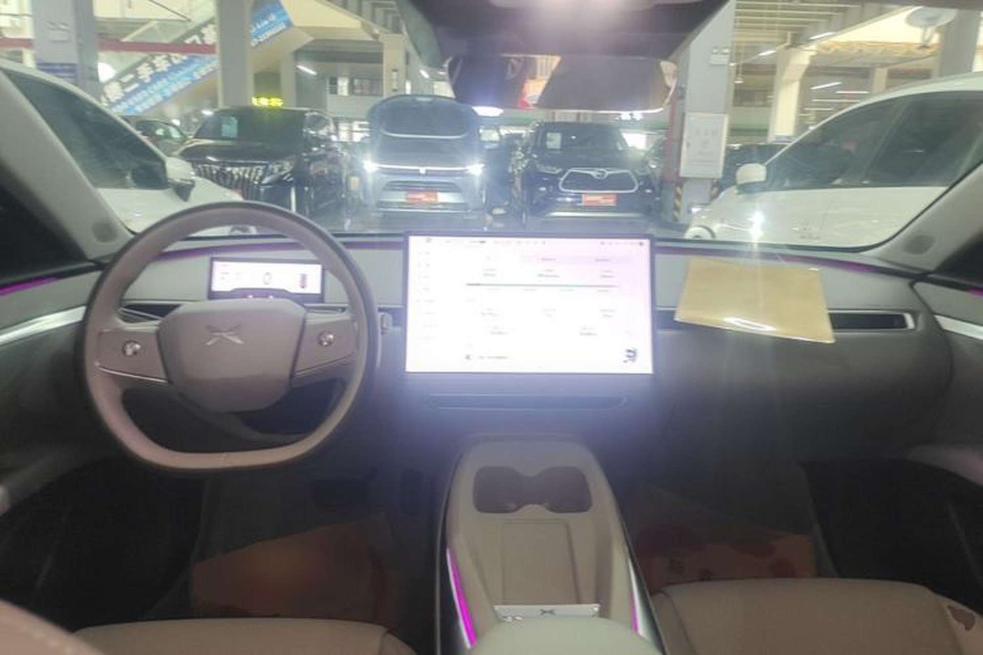 Used XPeng MONA M03 2024 620 with Ultra-Long Range Center Console