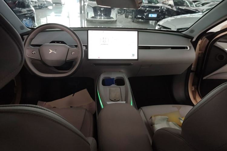 Used XPeng MONA M03 2024 620 with Ultra-Long Range Center Console