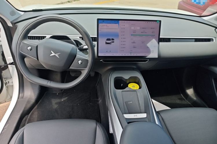 Used XPeng MONA M03 2024 620 with Ultra-Long Range Center Console