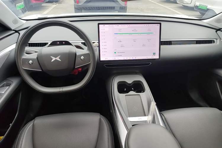 Used XPeng MONA M03 2024 620 with Ultra-Long Range Center Console
