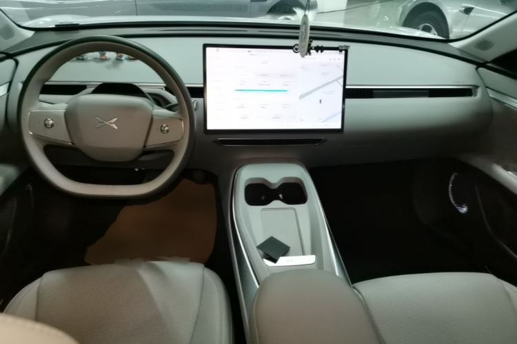 Used XPeng MONA M03 2024 620 with Ultra-Long Range Center Console
