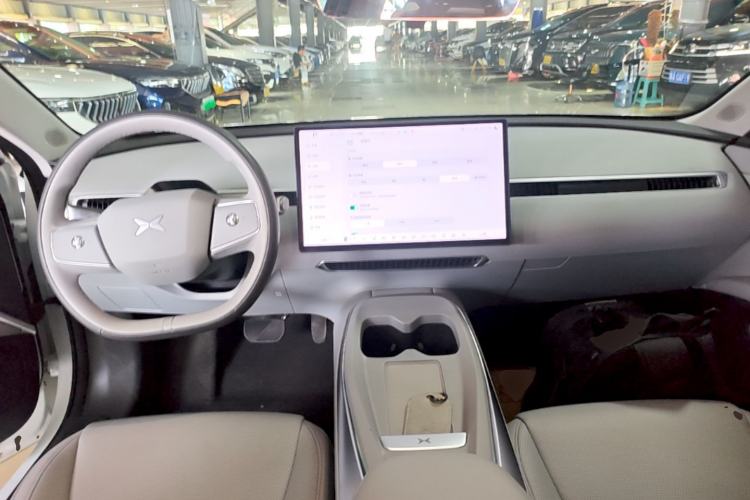 Used XPeng MONA M03 2024 620 with Ultra-Long Range Center Console