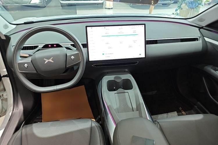 Used XPeng MONA M03 2024 620 with Ultra-Long Range Center Console