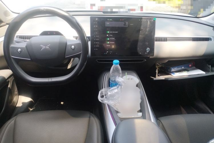 Used XPeng MONA M03 2024 620 with Ultra-Long Range Center Console