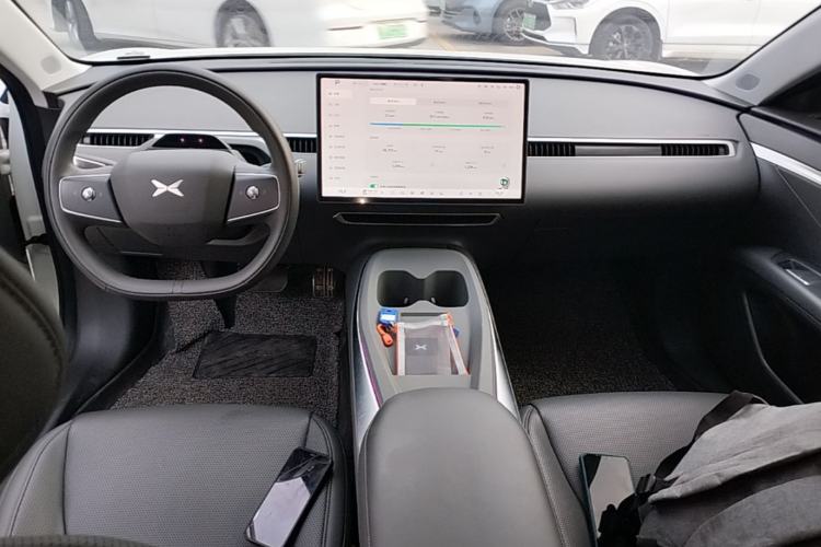Used XPeng MONA M03 2024 620 with Ultra-Long Range Center Console