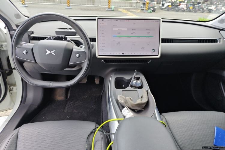 Used XPeng MONA M03 2024 620 with Ultra-Long Range Center Console