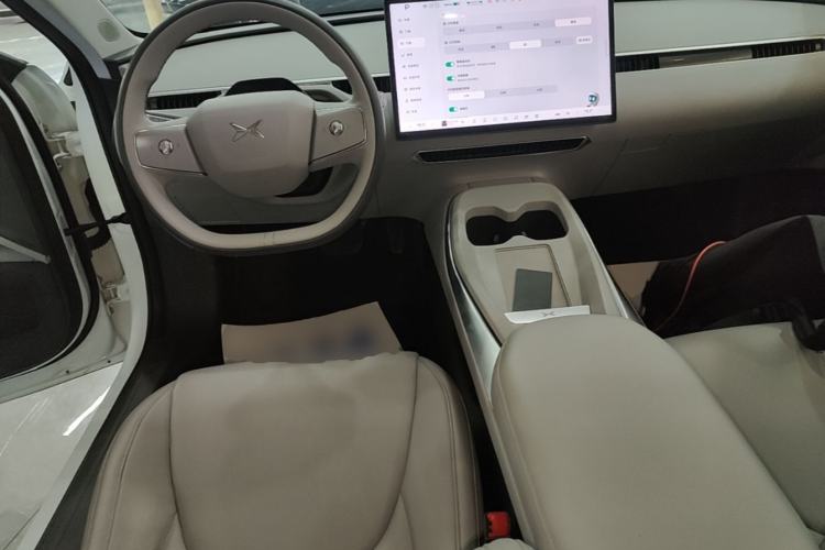 Used XPeng MONA M03 2024 515 Long-Range Center Console