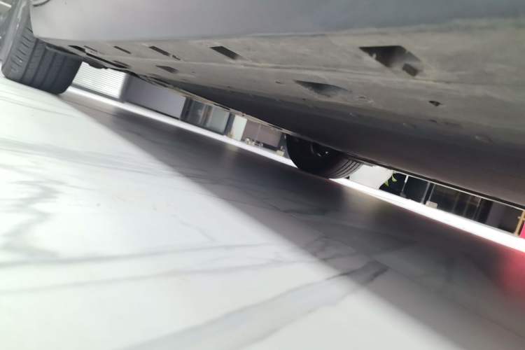 Used XPeng MONA M03 2024 515 Long-Range Chassis Front Right