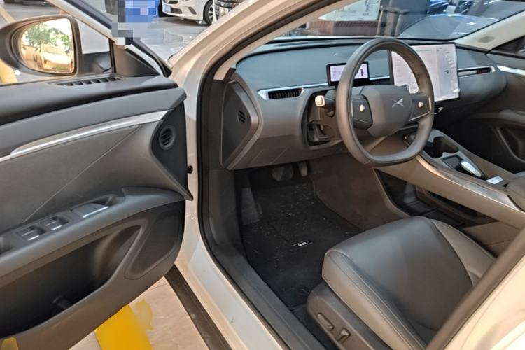 Used XPeng MONA M03 2024 620 with Ultra-Long Range Driver Seat