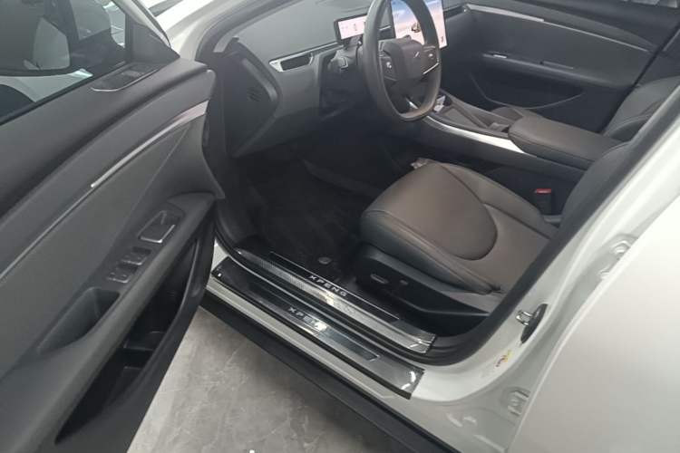 Used XPeng MONA M03 2024 515 Long-Range Driver Seat