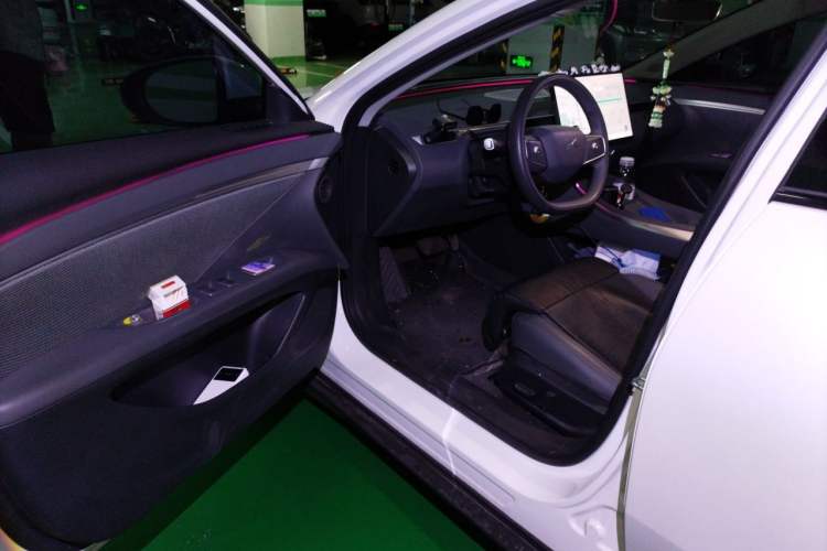 Used XPeng MONA M03 2024 620 with Ultra-Long Range Driver Seat