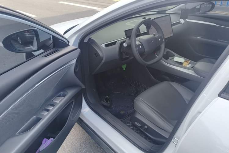 Used XPeng MONA M03 2024 620 with Ultra-Long Range Driver Seat