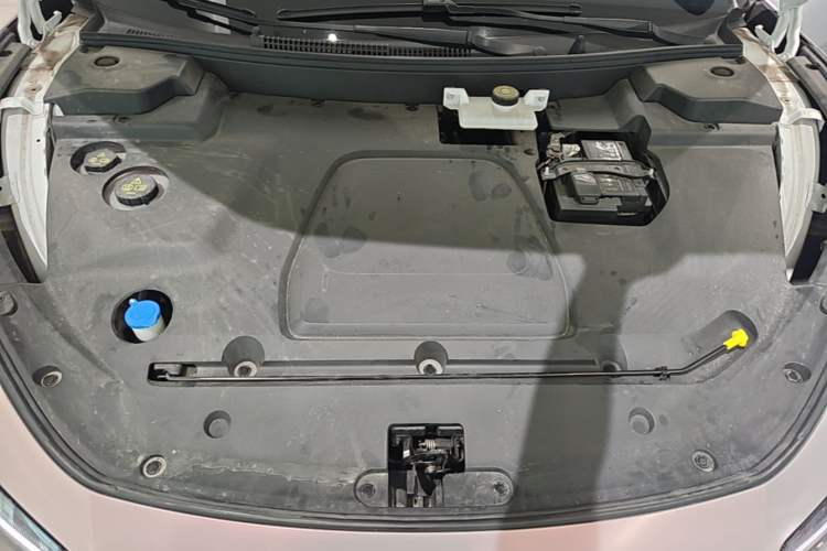 Used XPeng MONA M03 2024 515 Long-Range Engine Bay