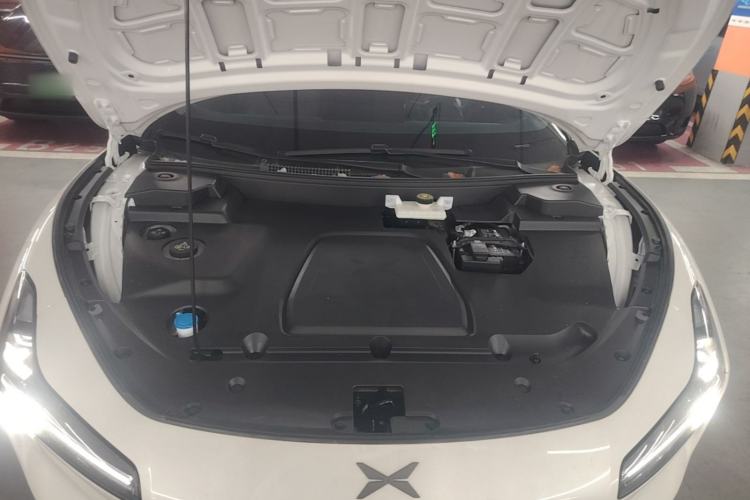 Used XPeng MONA M03 2024 620 with Ultra-Long Range Engine Bay