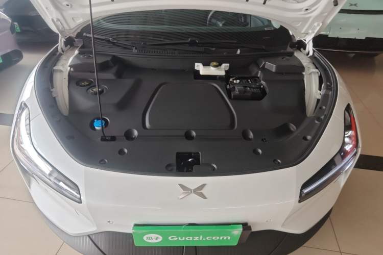 Used XPeng MONA M03 2024 620 with Ultra-Long Range Engine Bay