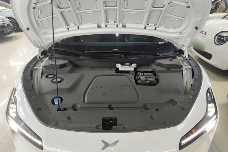 Used XPeng MONA M03 2024 620 with Ultra-Long Range Engine Bay