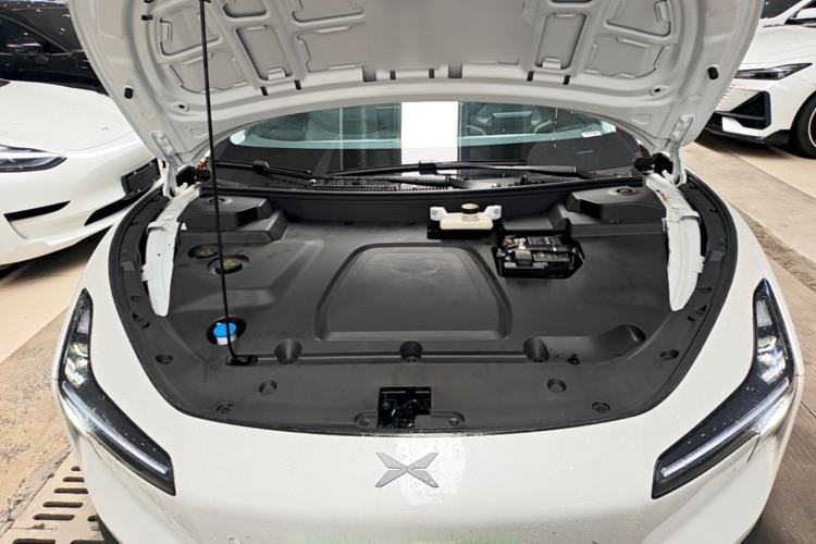 Used XPeng MONA M03 2024 620 with Ultra-Long Range Engine Bay