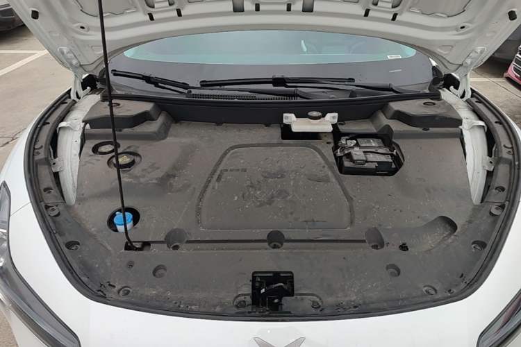 Used XPeng MONA M03 2024 620 with Ultra-Long Range Engine Bay